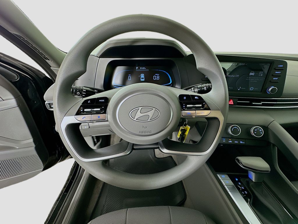 Thumbnail: 2026 Hyundai Elantra - 10