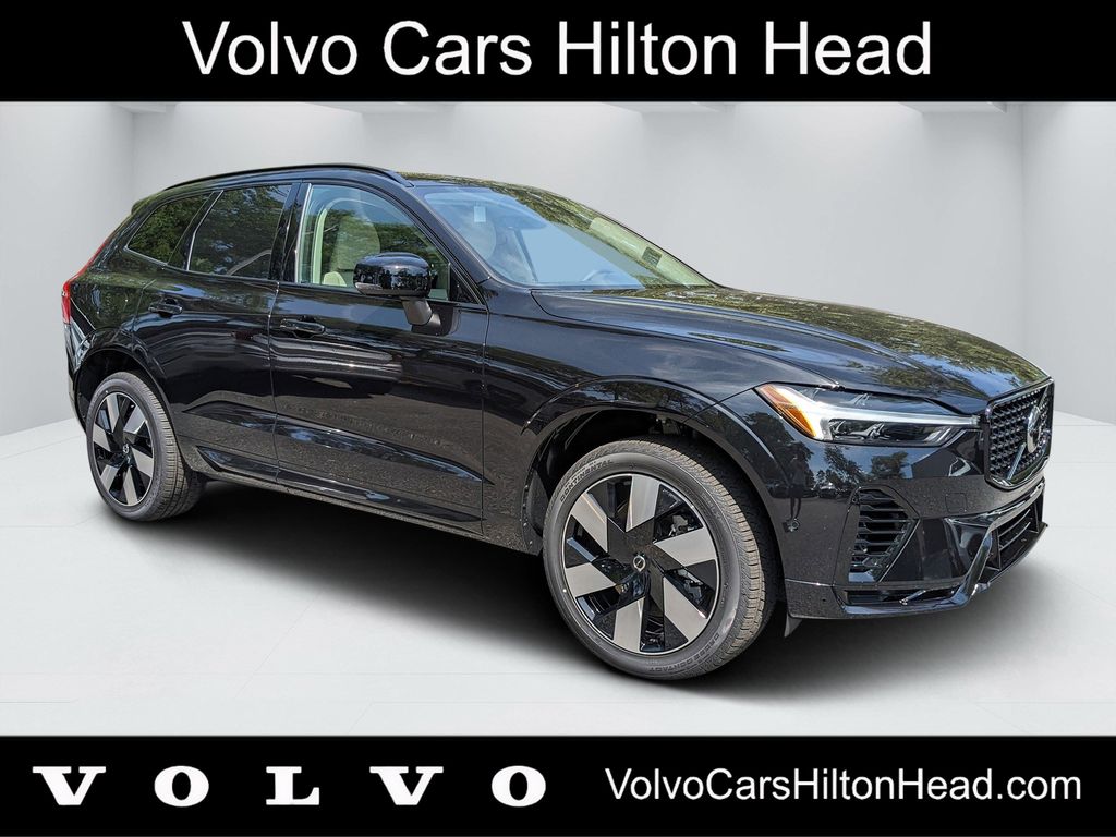 Onyx Black Metallic 2025 Volvo XC60 Recharge T8 Plus Dark Theme eAWD SUV / Crossover All-Wheel Drive Automatic