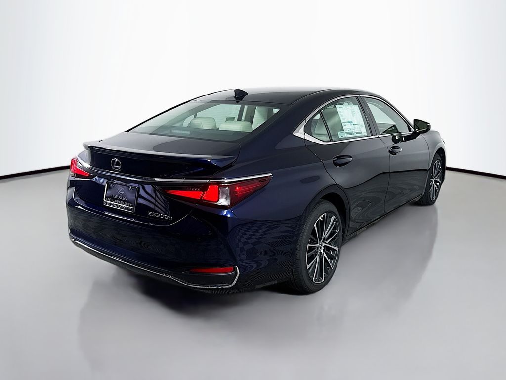 2025 Lexus ES Hybrid 300h 5