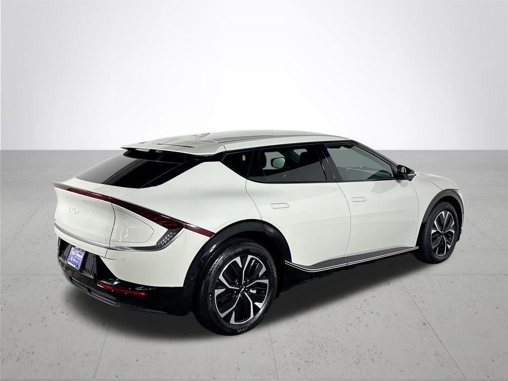 2022 Kia EV6 Wind