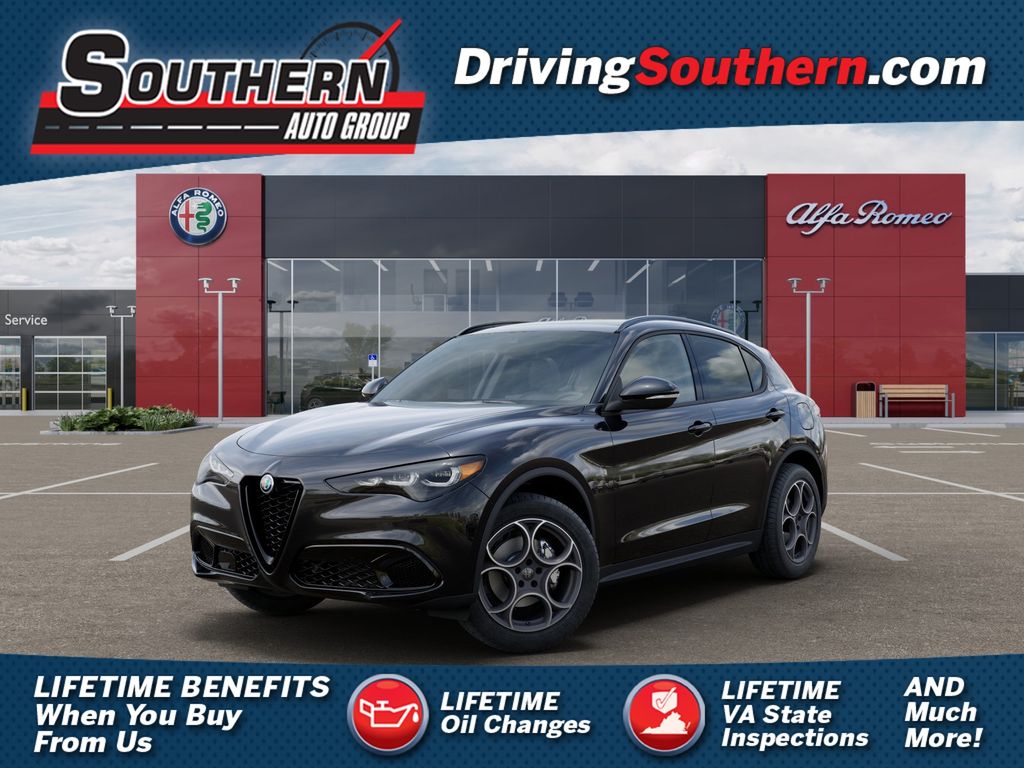 2025 Alfa Romeo Stelvio Base