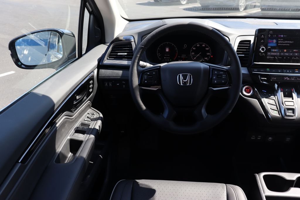 Thumbnail: 2026 Honda Odyssey - 21