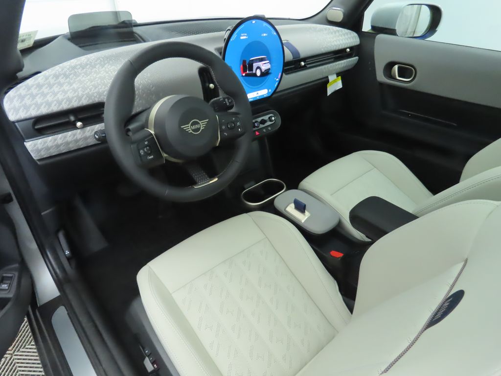 Thumbnail: 2026 MINI Cooper - 10