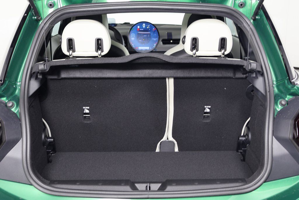 Thumbnail: 2026 MINI Cooper - 8