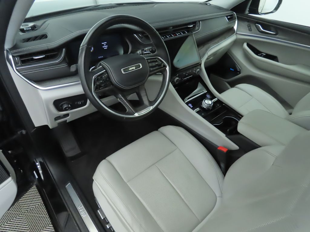 Thumbnail: 2021 Jeep Grand Cherokee L - 9