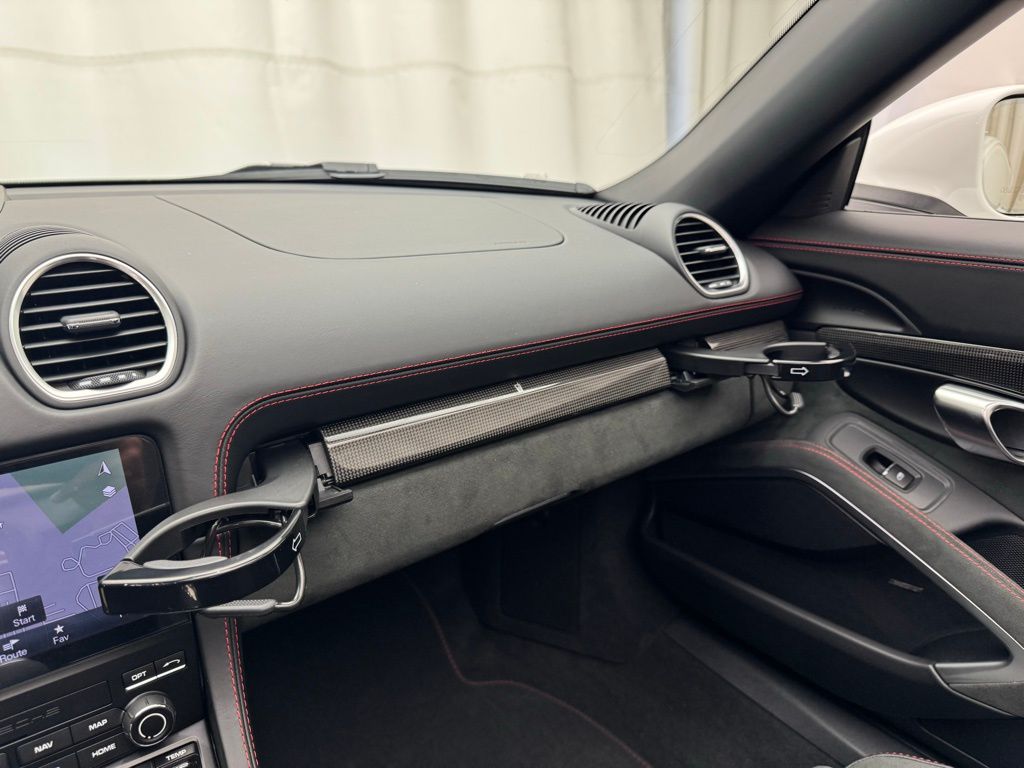 2025 Porsche 718 Boxster GTS 25
