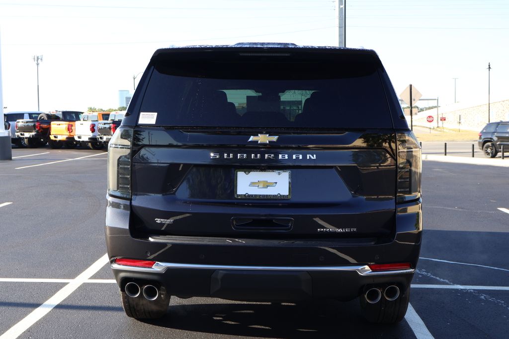 Thumbnail: 2025 Chevrolet Suburban - 6