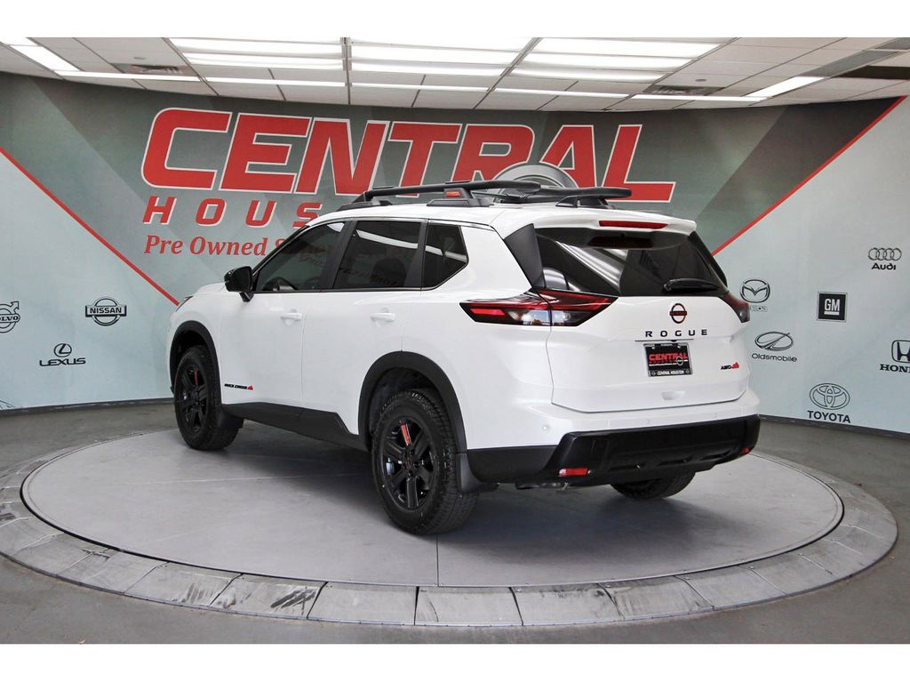 2026 Nissan Rogue Rock Creek - 2