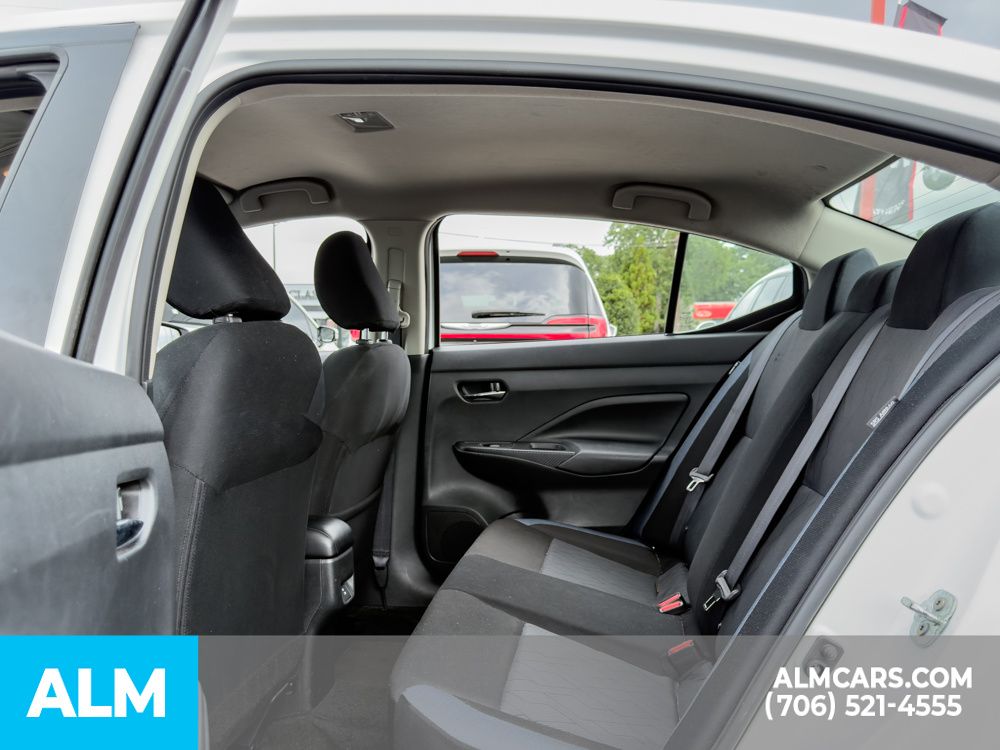 Used 2024 White Nissan 1.6 SV image 18