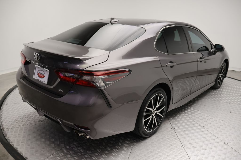 Thumbnail: 2023 Toyota Camry - 8