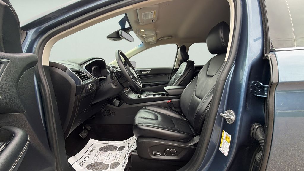 2019 Ford Edge