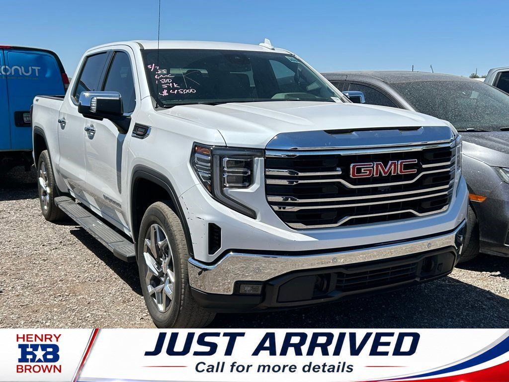 2025 GMC Sierra 1500 SLT Crew Cab 4WD