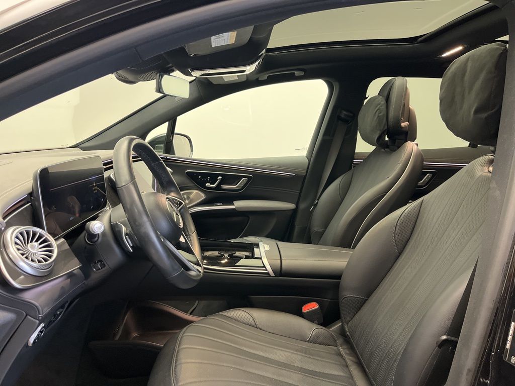 Thumbnail: 2023 Mercedes-Benz EQS - 13