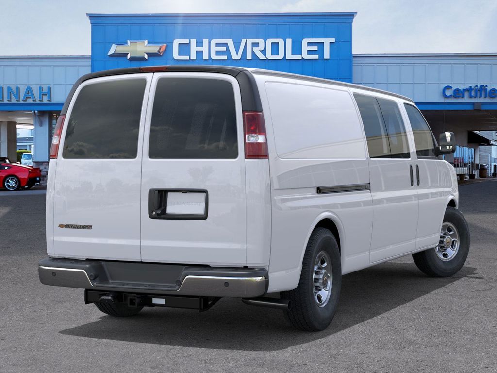 2025 Chevrolet Express 3500 Work Van