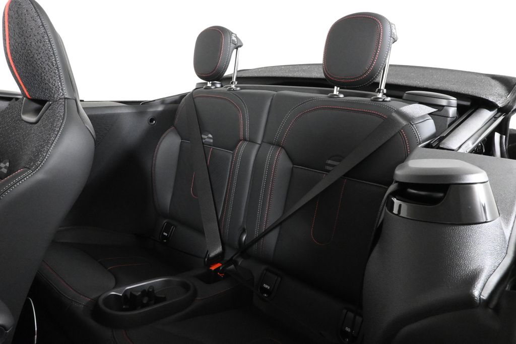 Thumbnail: 2026 MINI Cooper - 4