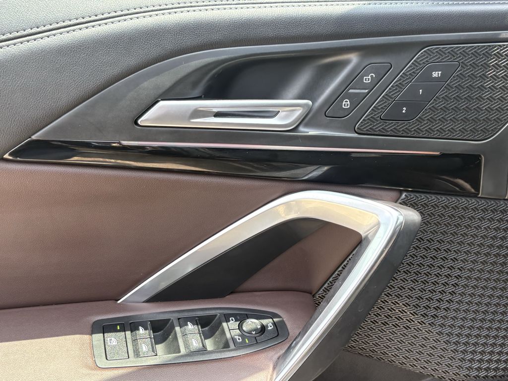 2023 BMW X1 xDrive28i - 10