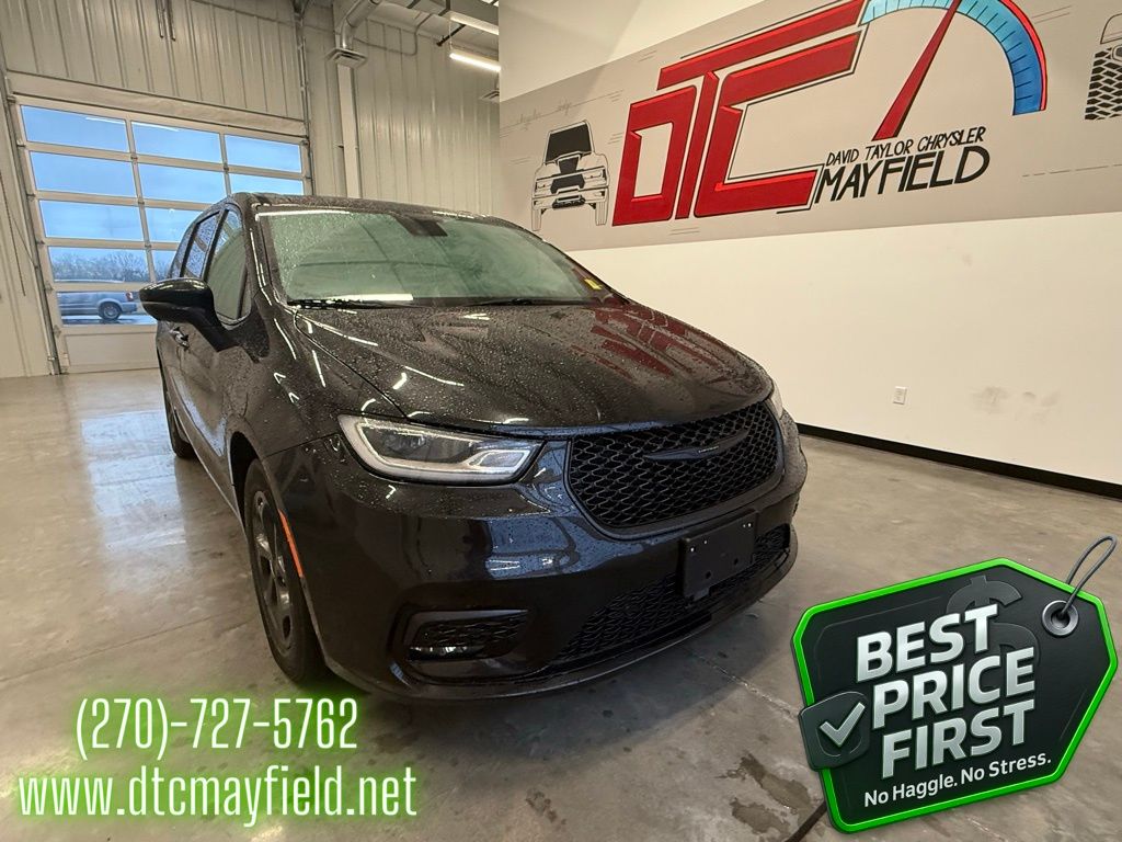 2022 Chrysler Pacifica Hybrid Touring L FWD