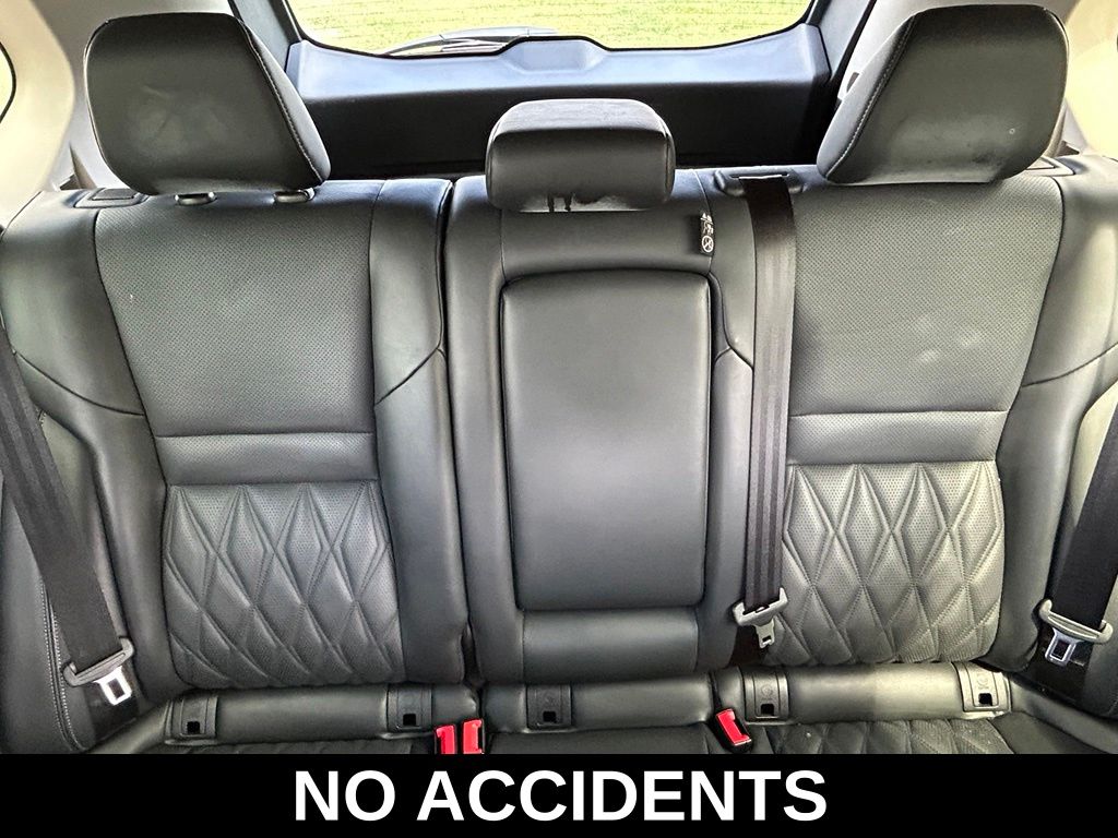 Used 2023 Gun Metallic Nissan Platinum image 12