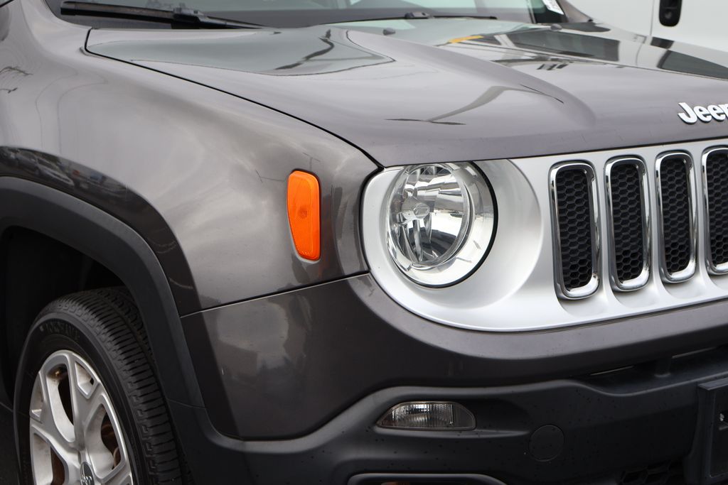 Thumbnail: 2016 Jeep Renegade - 4