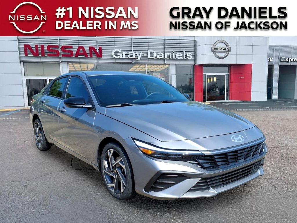 2025 Hyundai Elantra 2.0 SEL Sport IVT's photo