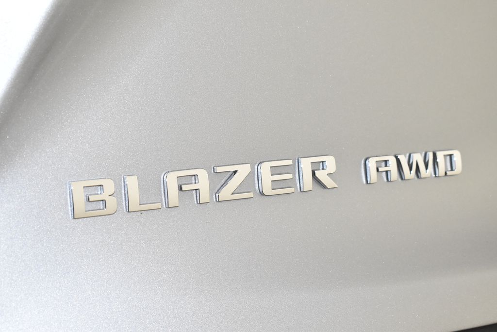 2025 Chevrolet Blazer LT 9