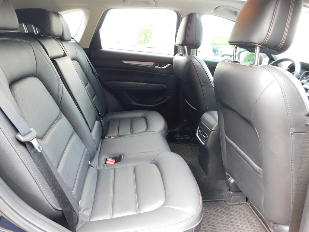 2023 Mazda CX-5 S Preferred 5