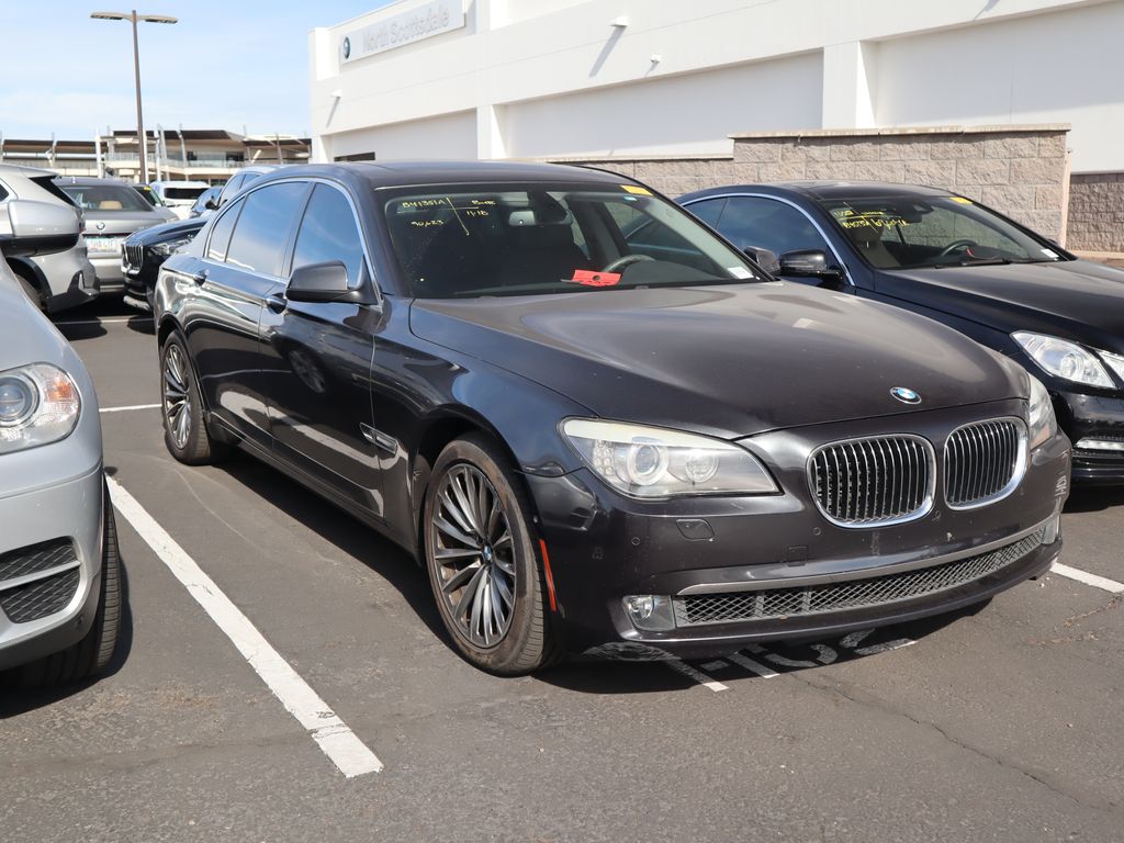 2011 BMW 7 Series 750Li 2