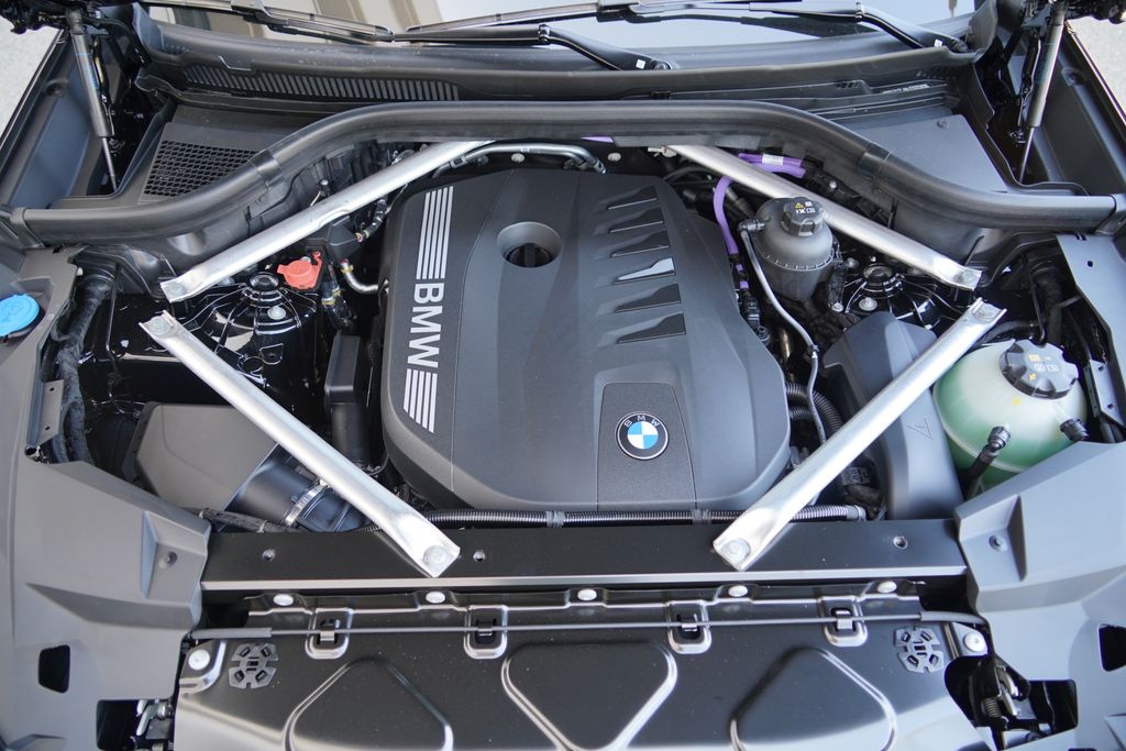 Thumbnail: 2026 BMW X5 - 21