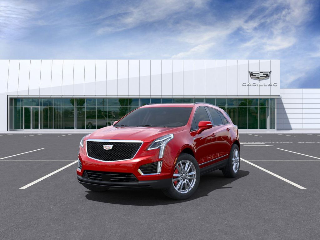 2025 Cadillac XT5 Sport 8