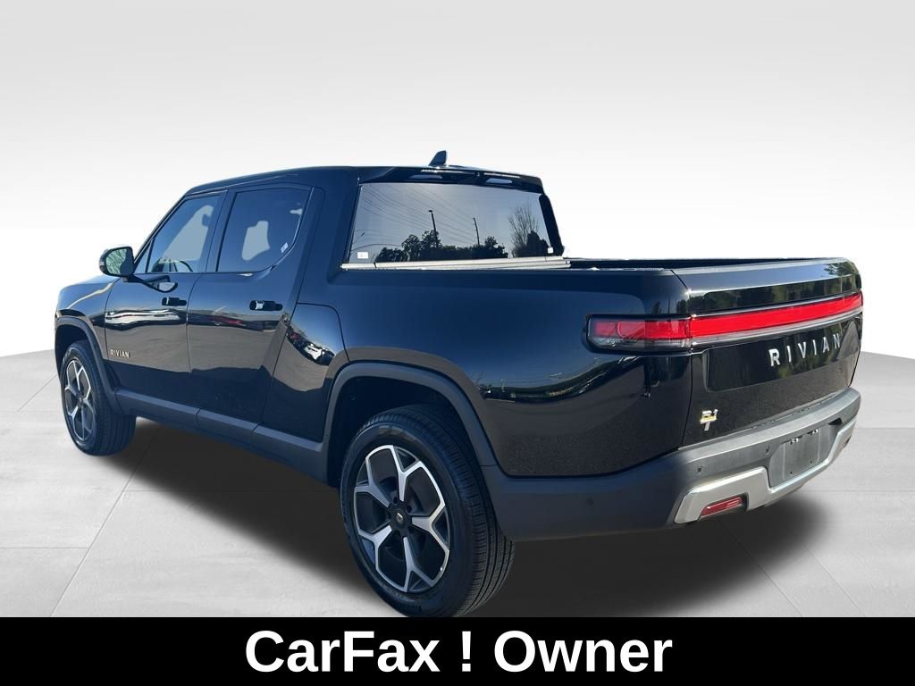 Used 2022  Rivian Adventure image 3