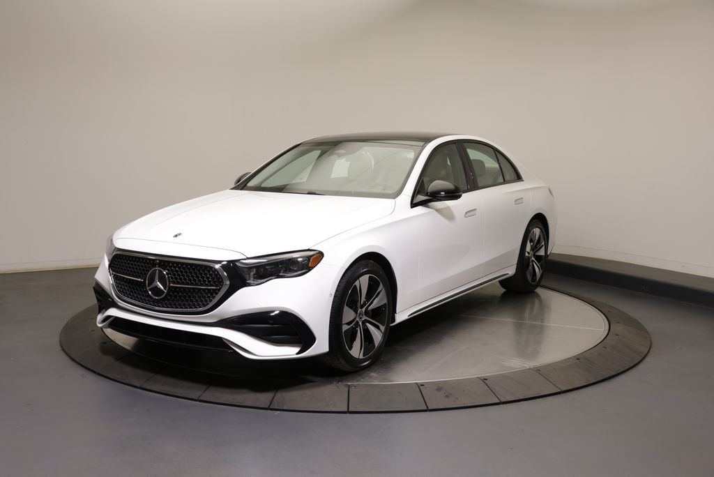Thumbnail: 2026 Mercedes-Benz E-Class - 3