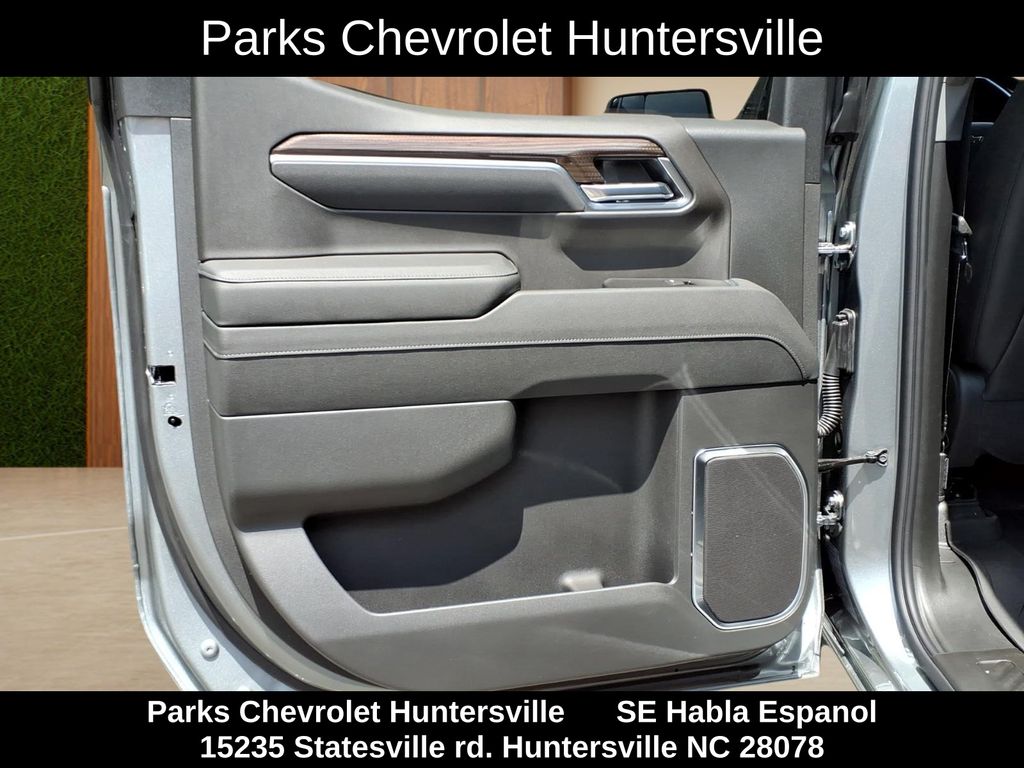 ChevroletSilverado 150025