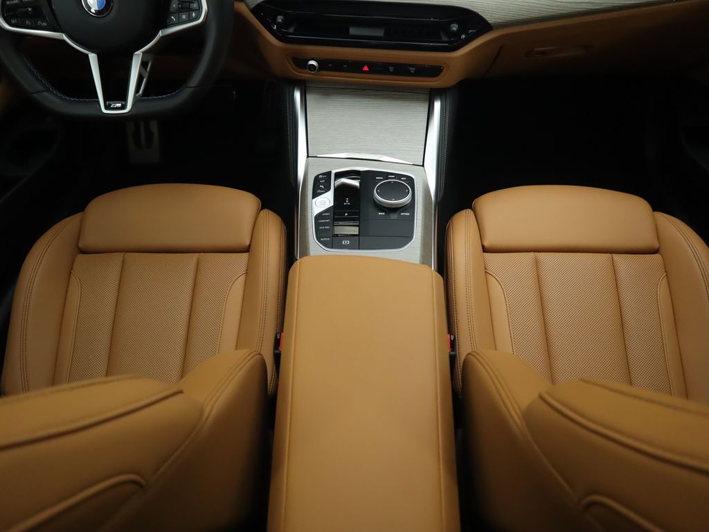 Thumbnail: 2025 BMW 4 Series - 17