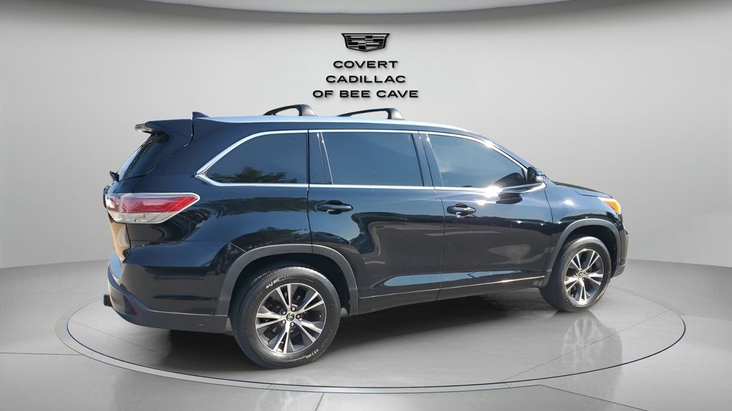Used Car 2016 Toyota Highlander  Xle V6 For Sale In Austin, Texas