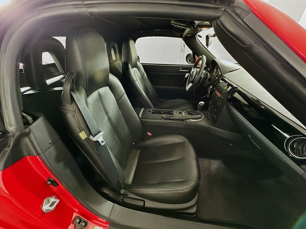 Thumbnail: 2006 Mazda MX-5 Miata - 21