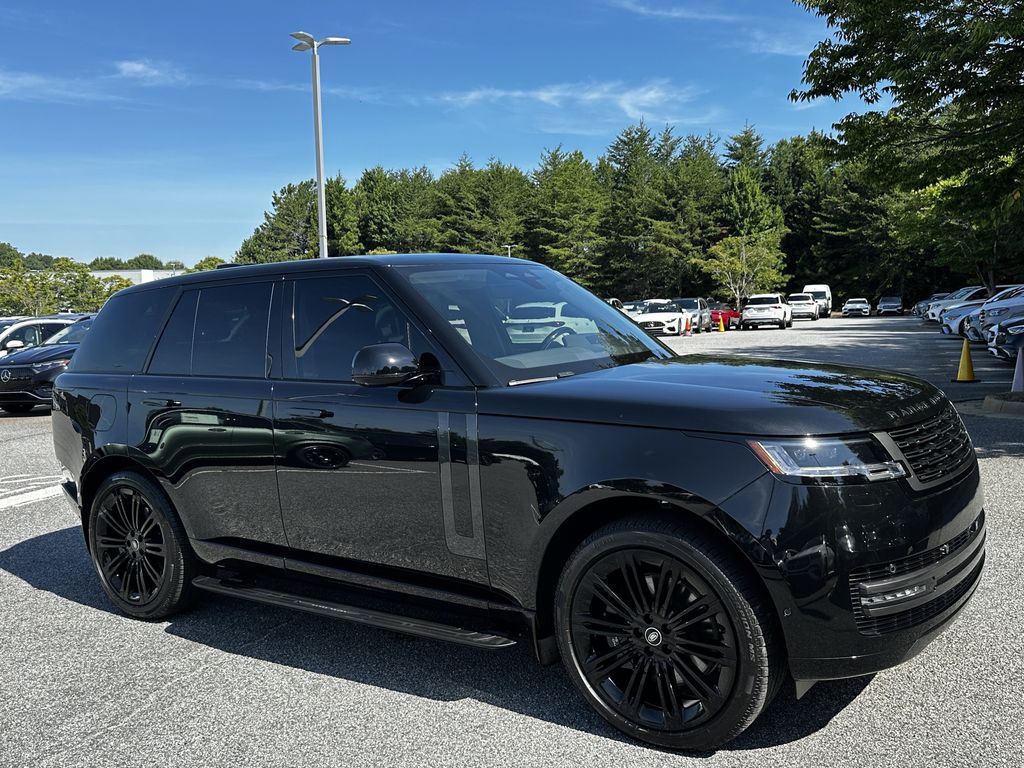 2025 Land Rover Range Rover P530 SE AWD