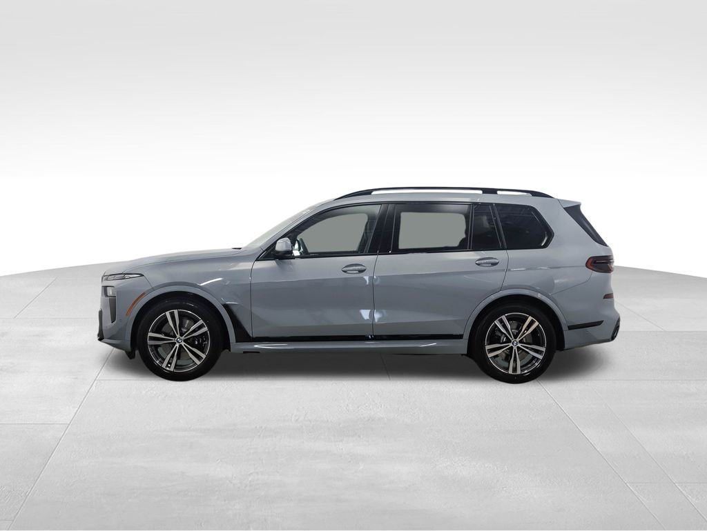 Thumbnail: 2026 BMW X7 - 3
