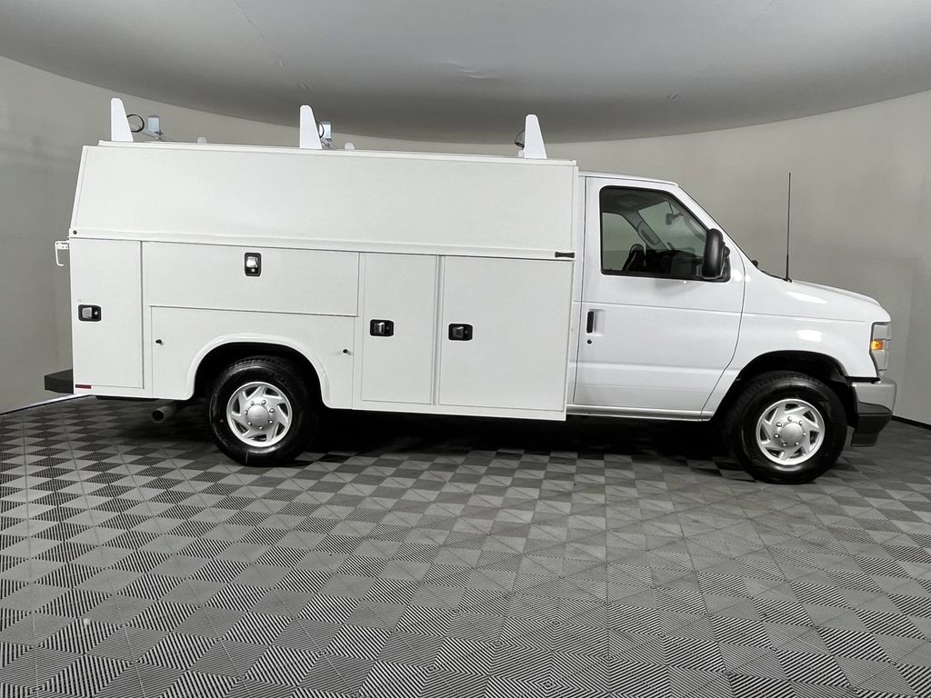 2025 Ford E-350 XL Cutaway, Knapheide Ultra Low Roof KUV 9F0081 for sale #9F0081 - photo 5