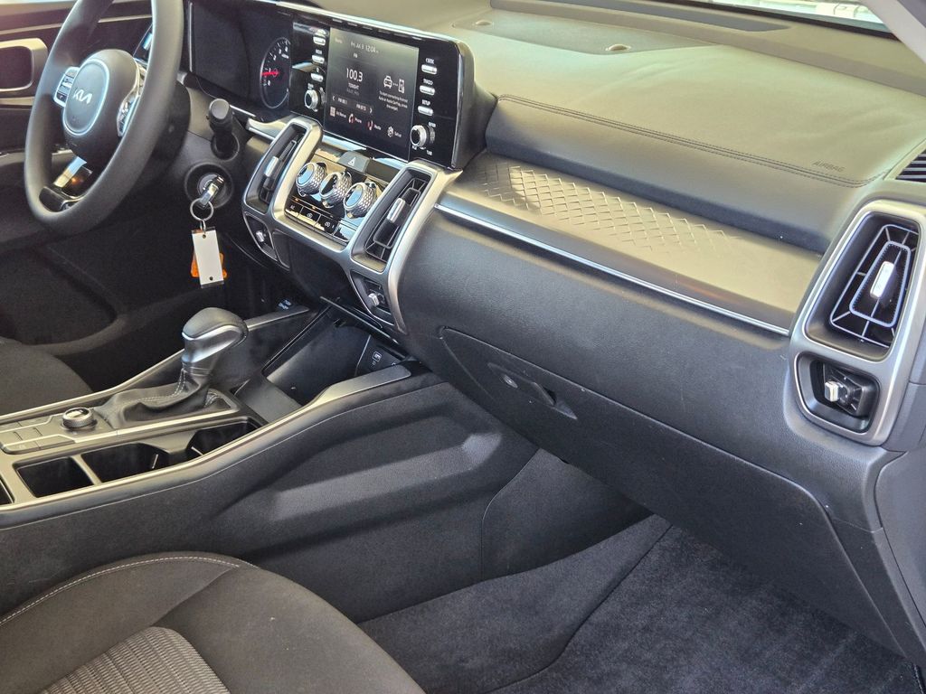 Used 2023 Kia Sorento SUV