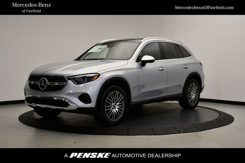 2025 Mercedes-Benz GLC 300 Hero Image
