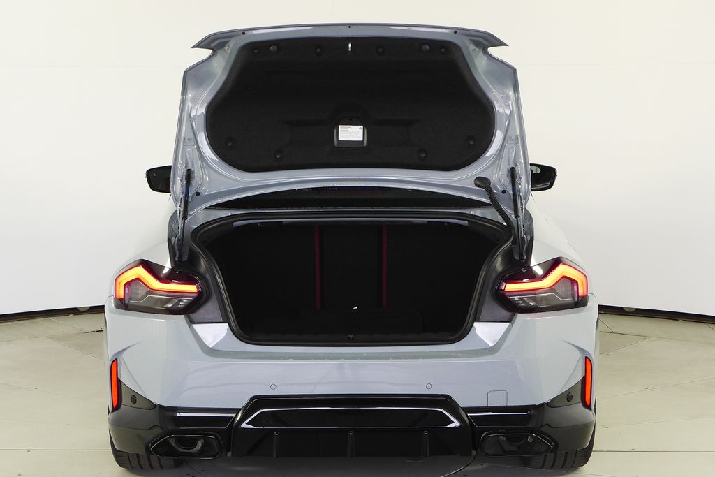 Thumbnail: 2024 BMW 2 Series - 10