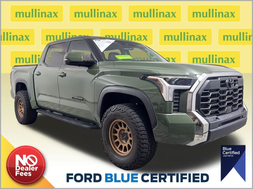  2022 Toyota Tundra SR5 CrewMax Cab 4WD   