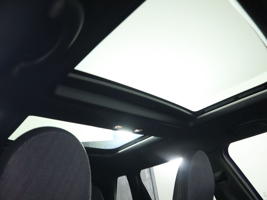 Thumbnail: 2025 MINI Cooper Hardtop - 19