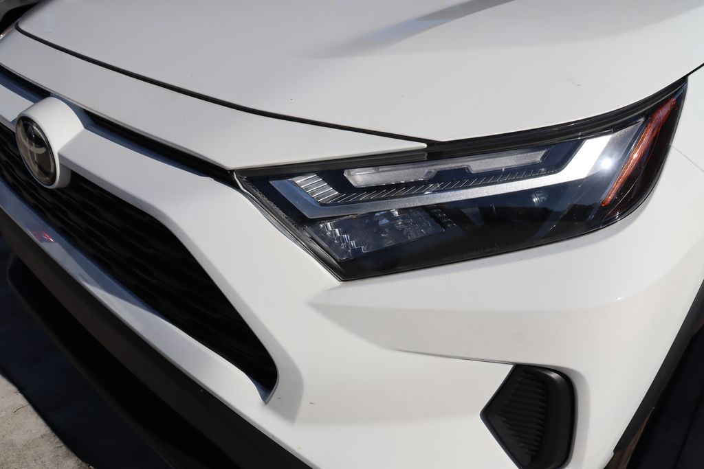 Thumbnail: 2023 Toyota RAV4 - 3