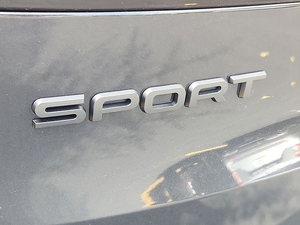 Thumbnail: 2025 Land Rover Range Rover Sport - 11