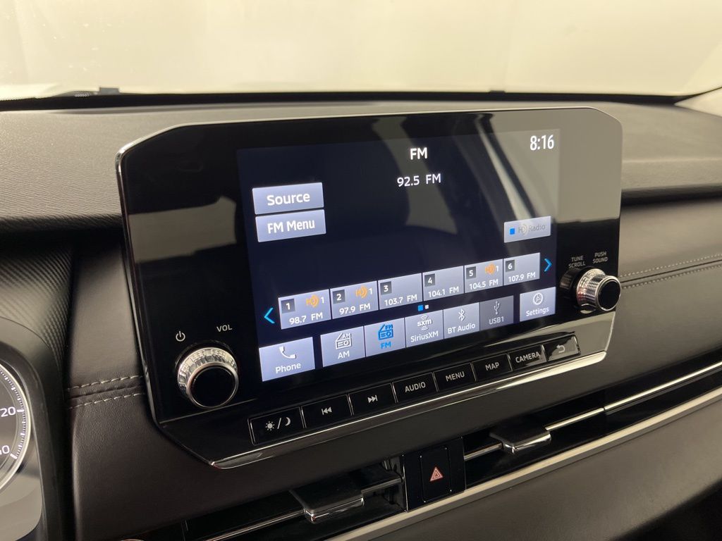 Thumbnail: 2024 Mitsubishi Outlander - 29