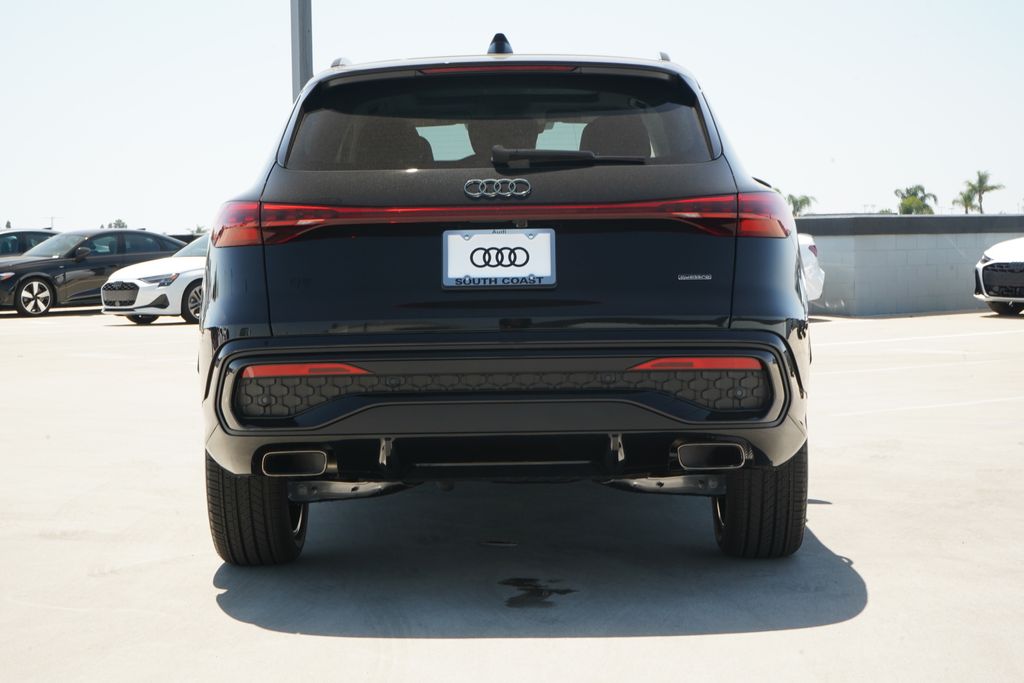 Thumbnail: 2026 Audi Q5 - 4