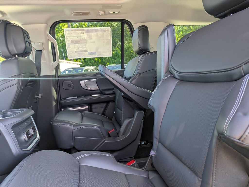2027 Ford Expedition 