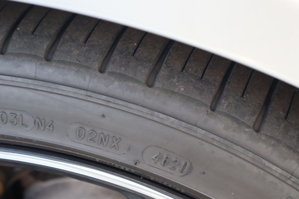 Thumbnail: 2013 Mercedes-Benz SL-Class - 6