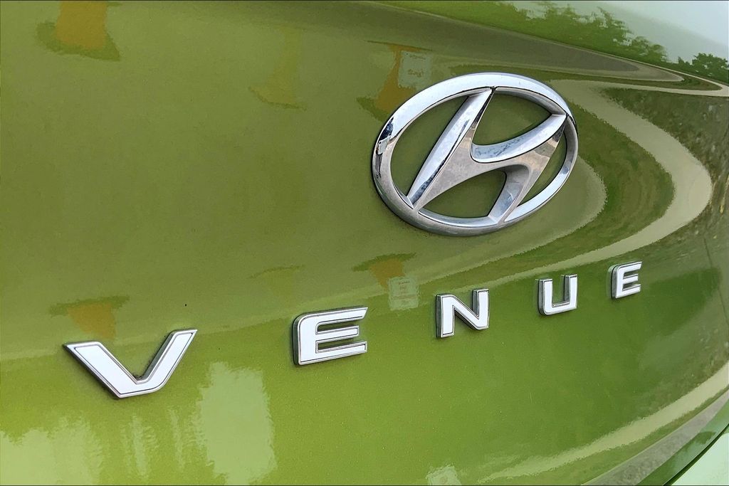 2021 Hyundai Venue SEL 31